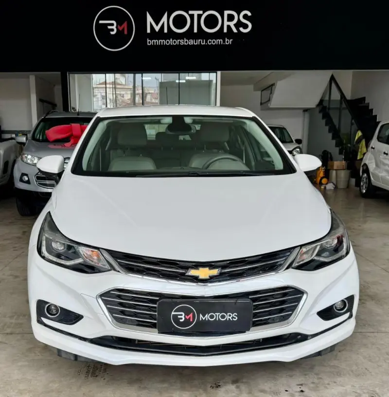 Cruze Sedan - Foto