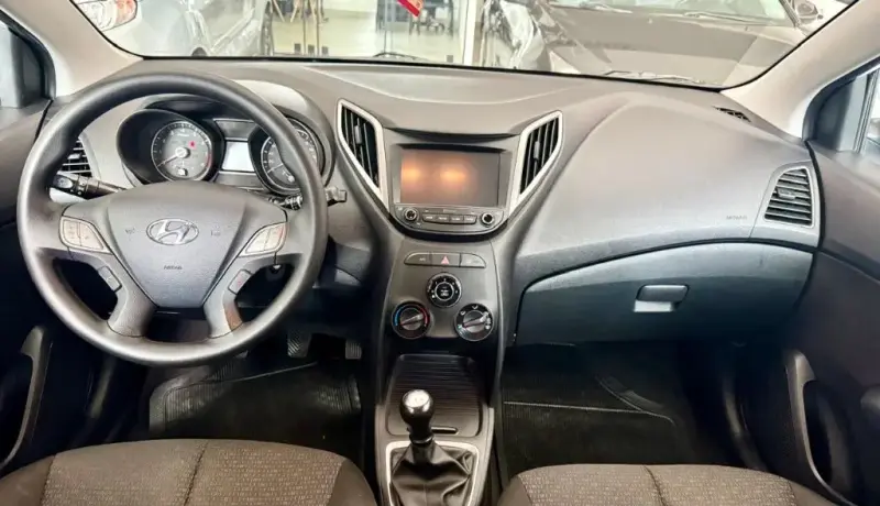 HB 20 Hatch - Foto