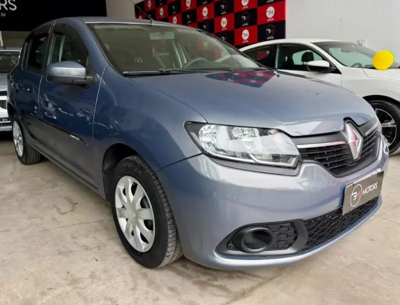 Sandero - Foto