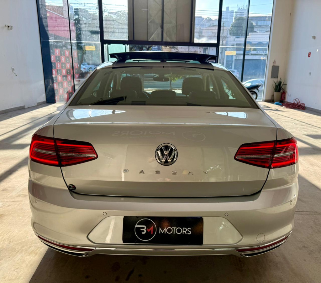 Passat - Foto