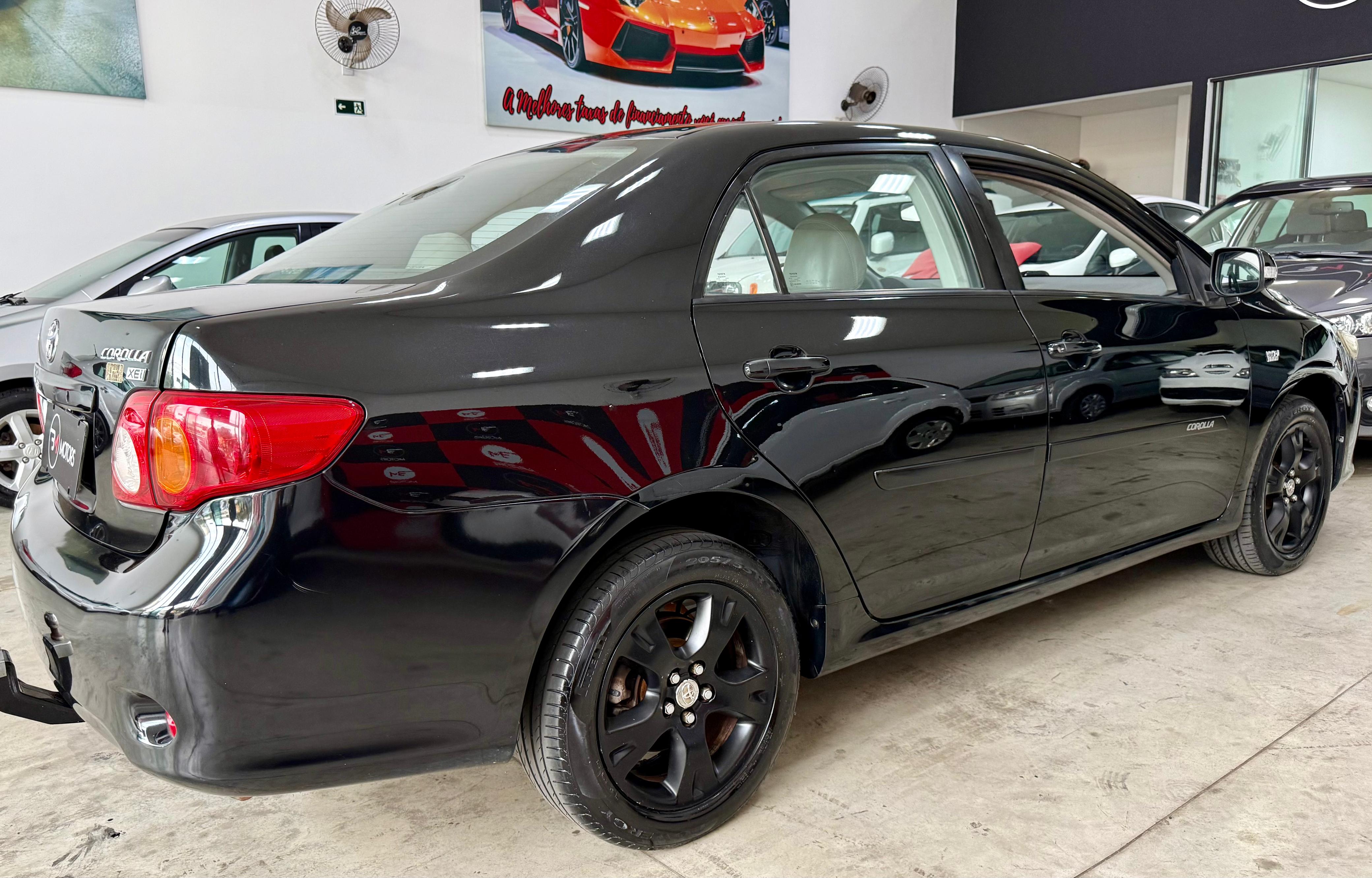 Corolla - Foto