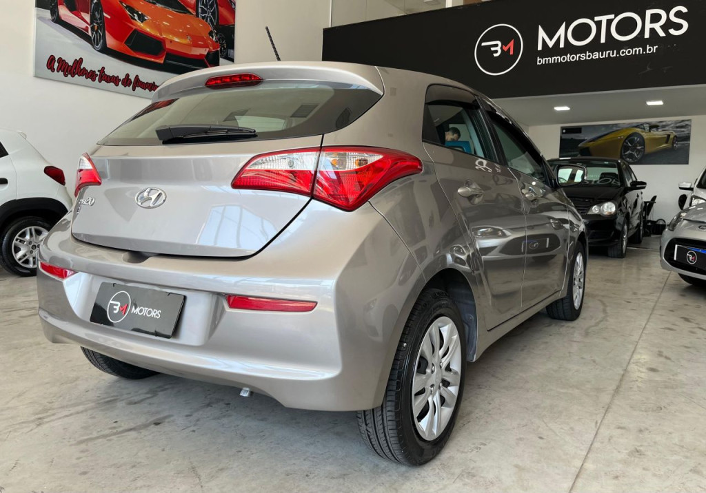 HB 20 Hatch - Foto