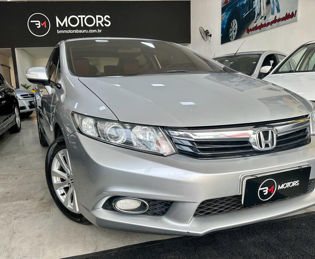 Civic - Foto
