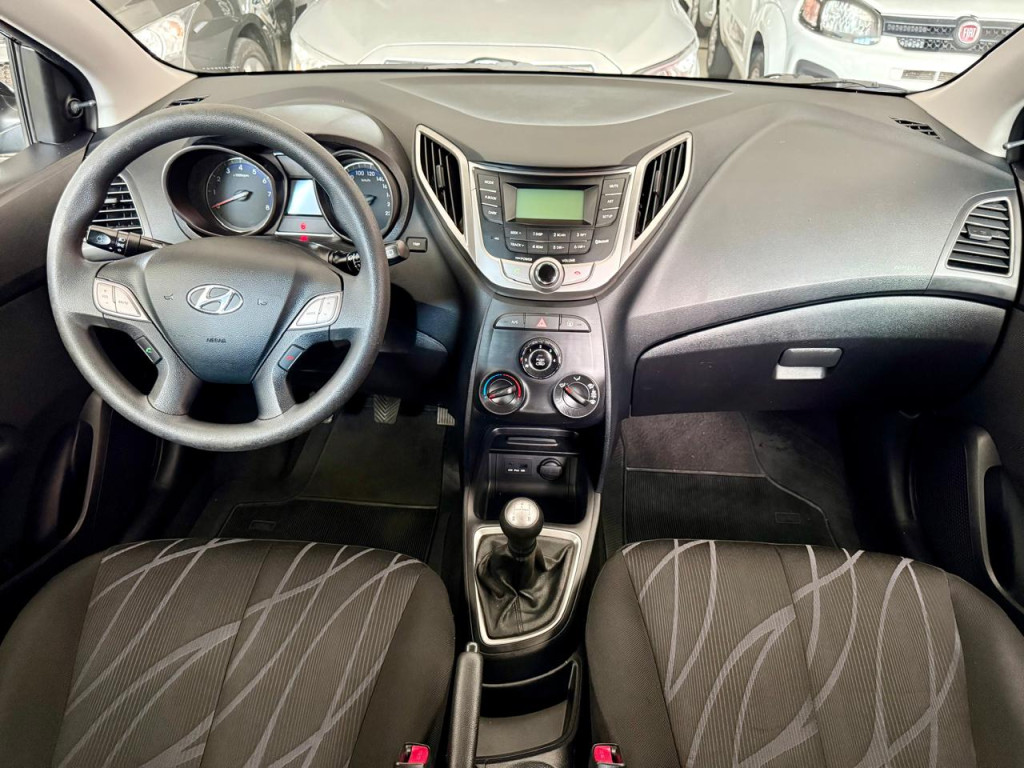HB 20 Hatch - Foto