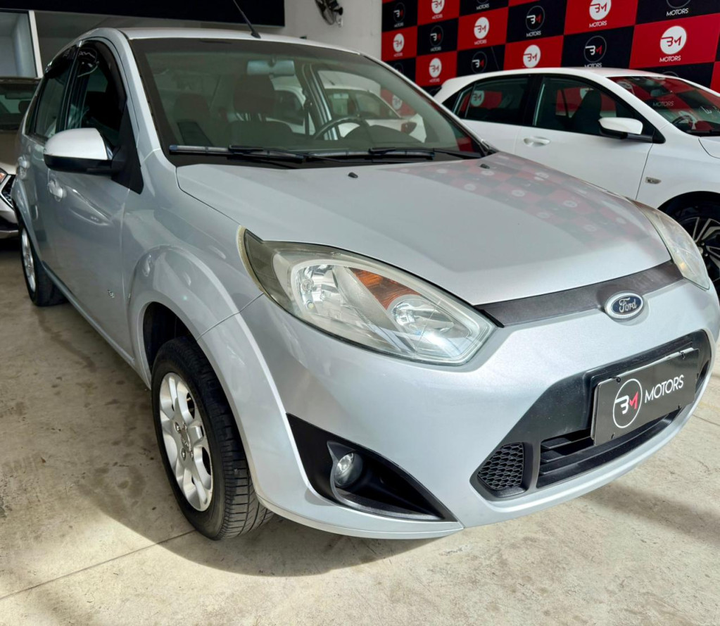 Fiesta Sedan - Foto